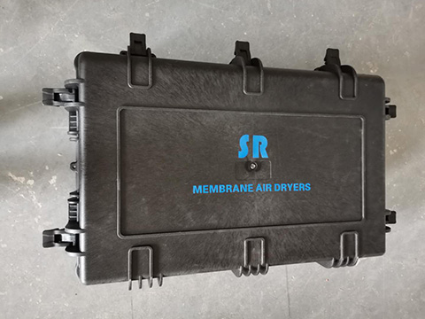 SR便攜式壓縮空氣過(guò)濾干燥箱和SR壓縮空氣過(guò)濾干燥箱-拉桿式外部